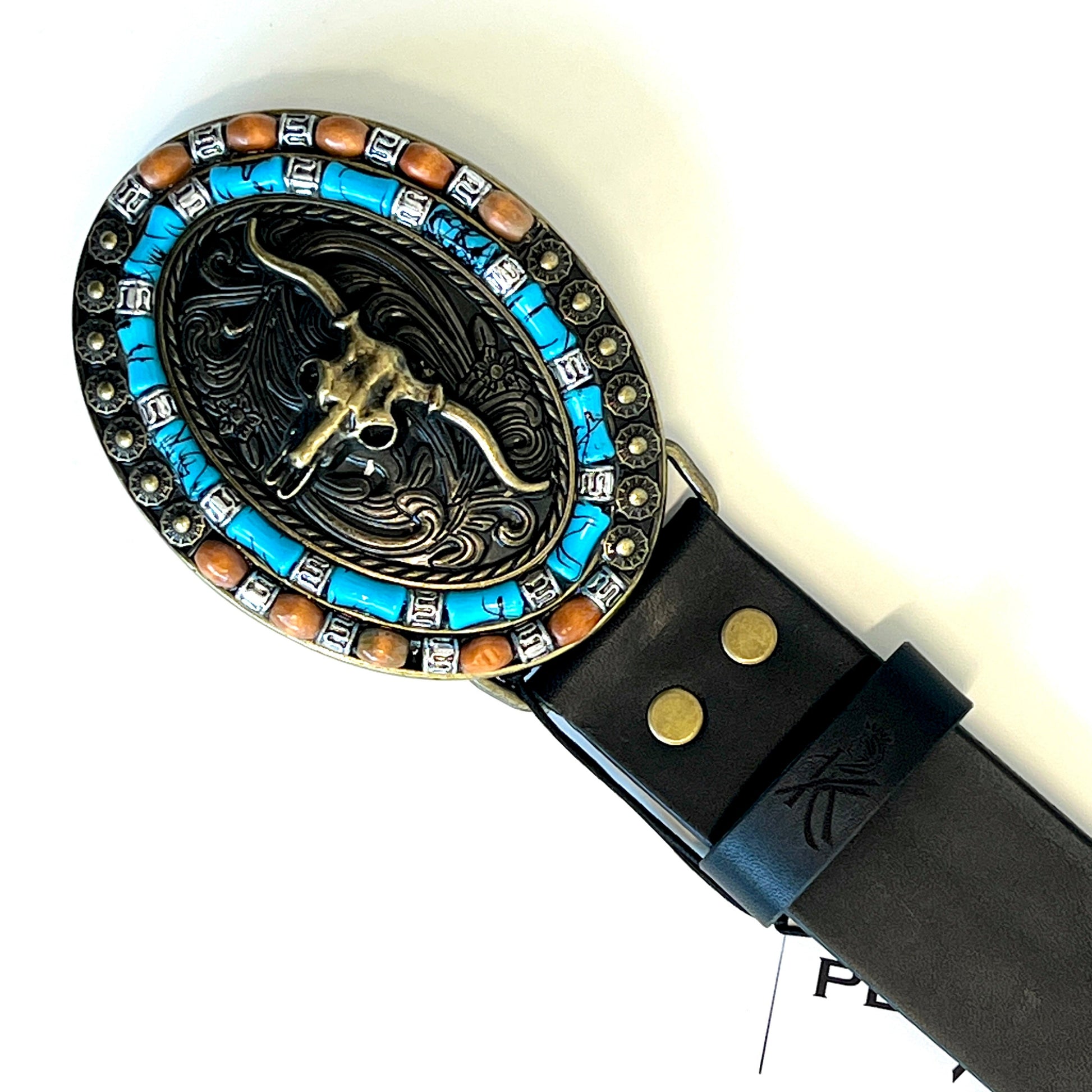 Foto della fibbia in stile country della cintura artigianale in vera pelle italiana 